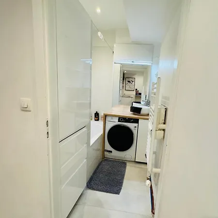 Apartment F3 Au Centre De *